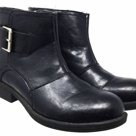 Kenneth Cole Women's  Booties Sz 7/38 Black - Picture 6 of 8